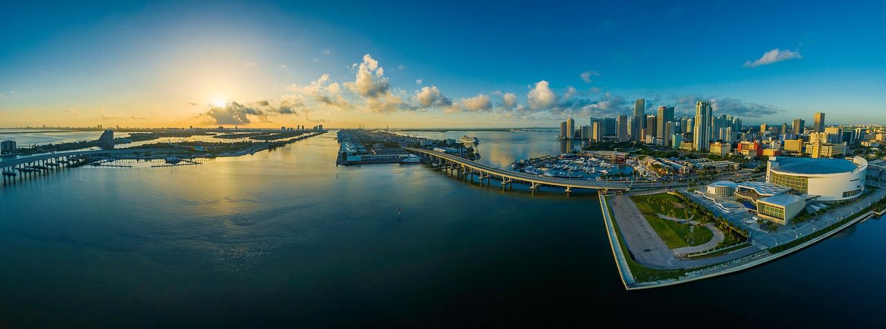 Miami skyline at sunrise — luxury dining market backdrop