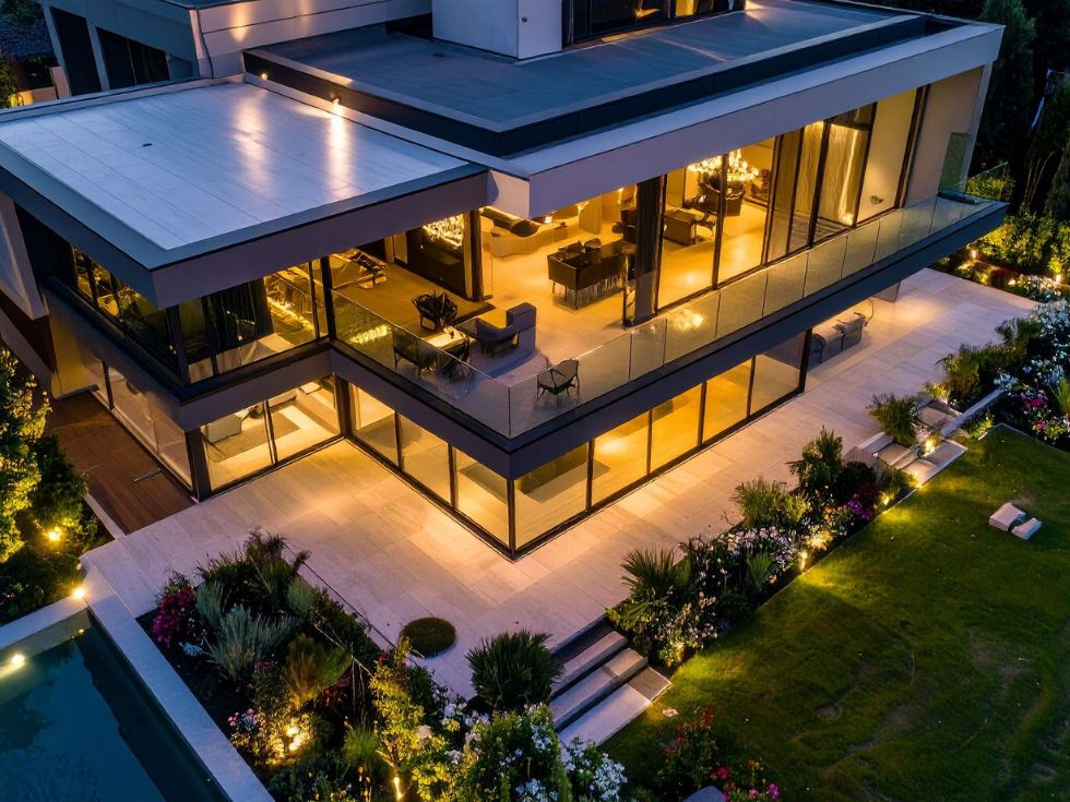 Architectural masterpieces, Mandale real estate coverage