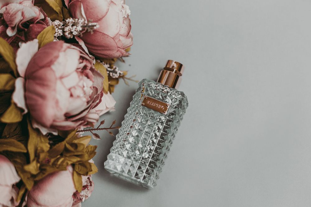 Neuro-cosmetics and the 2026 fragrance revolution